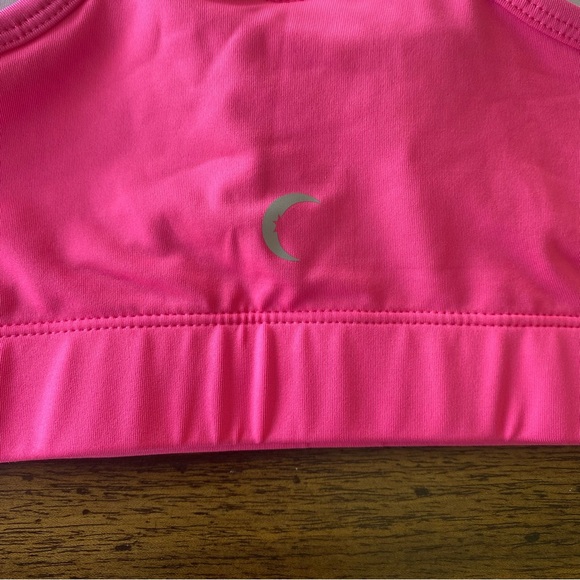 Zyia Hot Pink Sports Bra size Medium - Picture 3 of 7